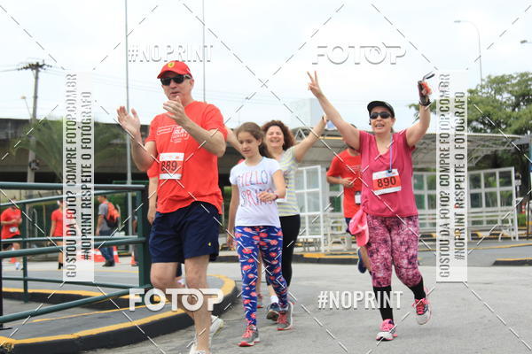 Buy your photos of the eventSantander Track & Field Run Series - Shopping Tambor on Fotop