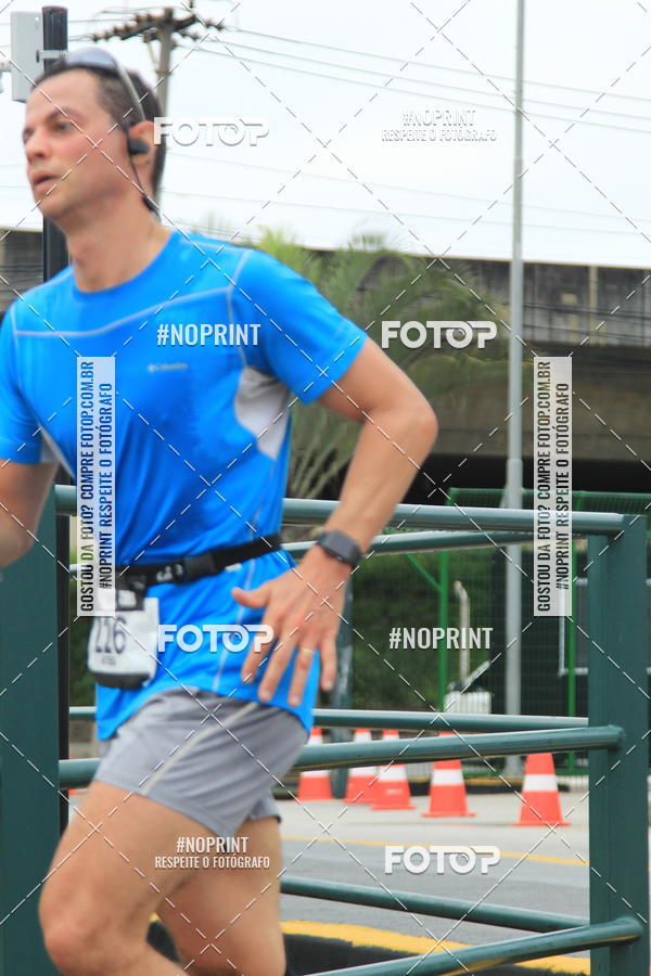 Buy your photos of the eventSantander Track & Field Run Series - Shopping Tambor on Fotop