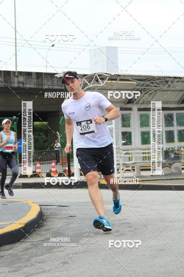Buy your photos of the eventSantander Track & Field Run Series - Shopping Tambor on Fotop
