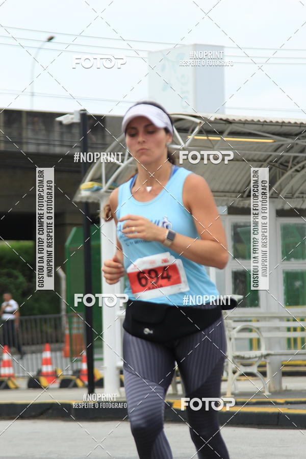 Buy your photos of the eventSantander Track & Field Run Series - Shopping Tambor on Fotop