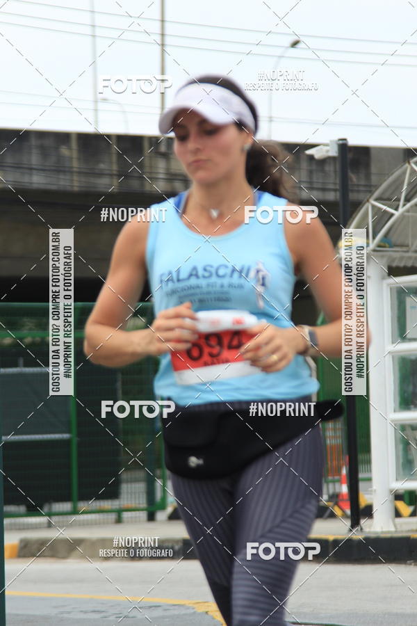 Buy your photos of the eventSantander Track & Field Run Series - Shopping Tambor on Fotop