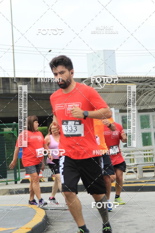 Buy your photos of the eventSantander Track & Field Run Series - Shopping Tambor on Fotop