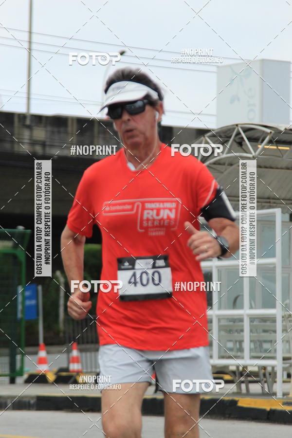 Buy your photos of the eventSantander Track & Field Run Series - Shopping Tambor on Fotop