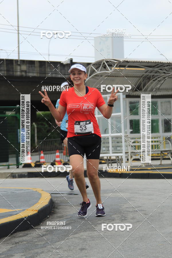 Buy your photos of the eventSantander Track & Field Run Series - Shopping Tambor on Fotop