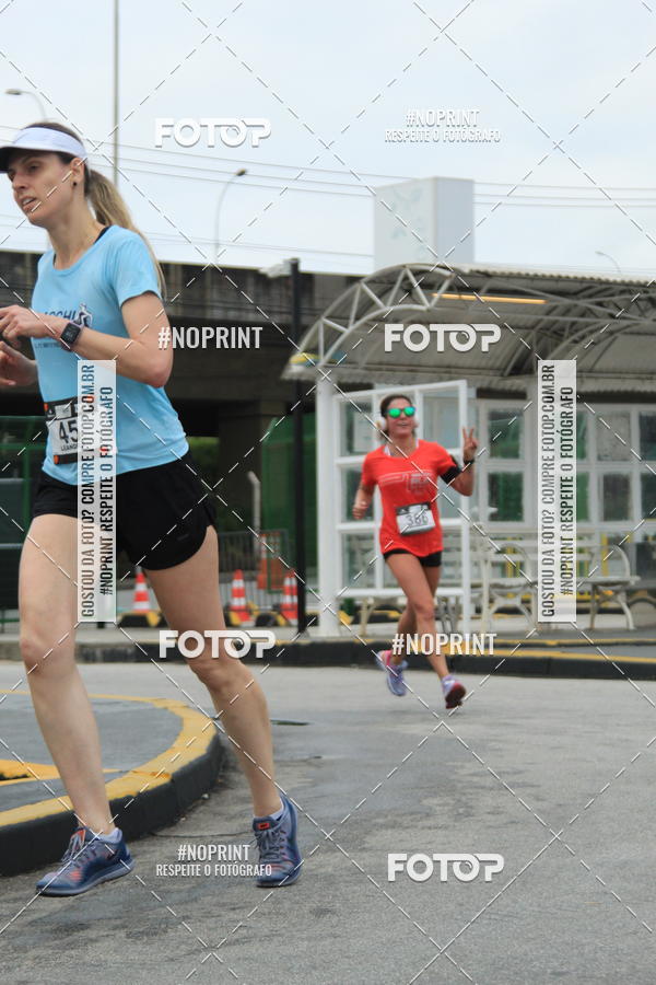Buy your photos of the eventSantander Track & Field Run Series - Shopping Tambor on Fotop