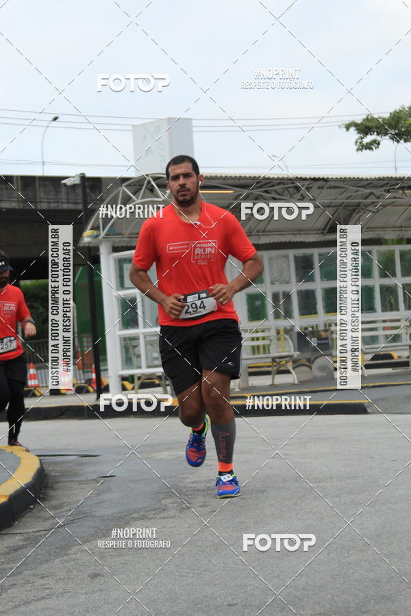 Buy your photos of the eventSantander Track & Field Run Series - Shopping Tambor on Fotop