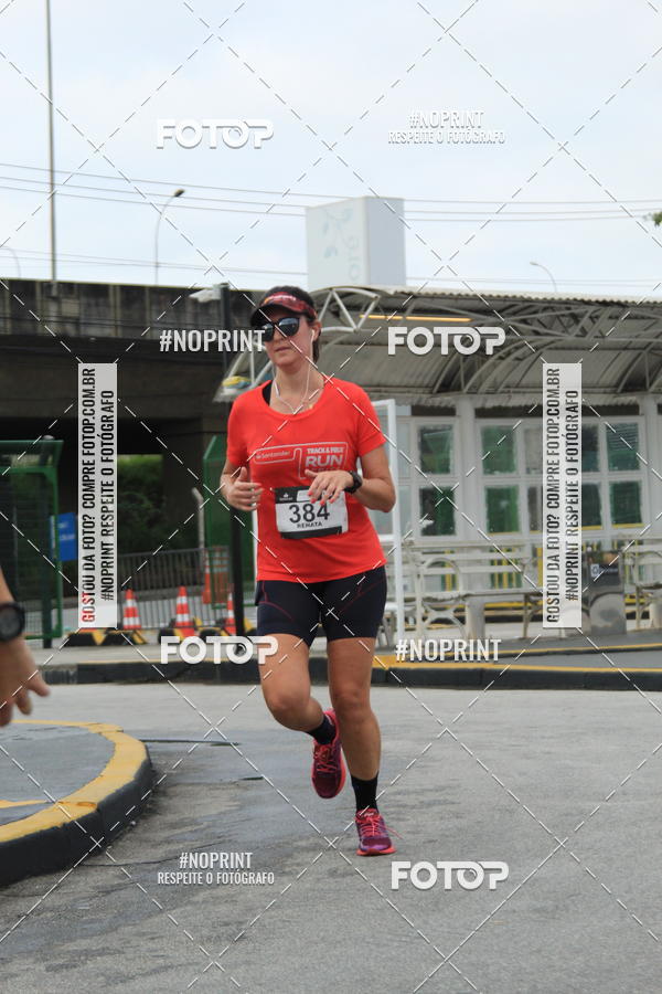 Buy your photos of the eventSantander Track & Field Run Series - Shopping Tambor on Fotop