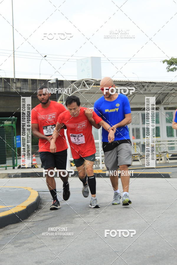 Buy your photos of the eventSantander Track & Field Run Series - Shopping Tambor on Fotop
