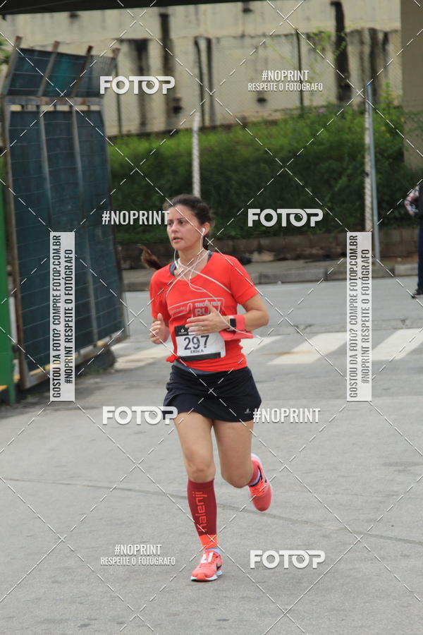 Buy your photos of the eventSantander Track & Field Run Series - Shopping Tambor on Fotop