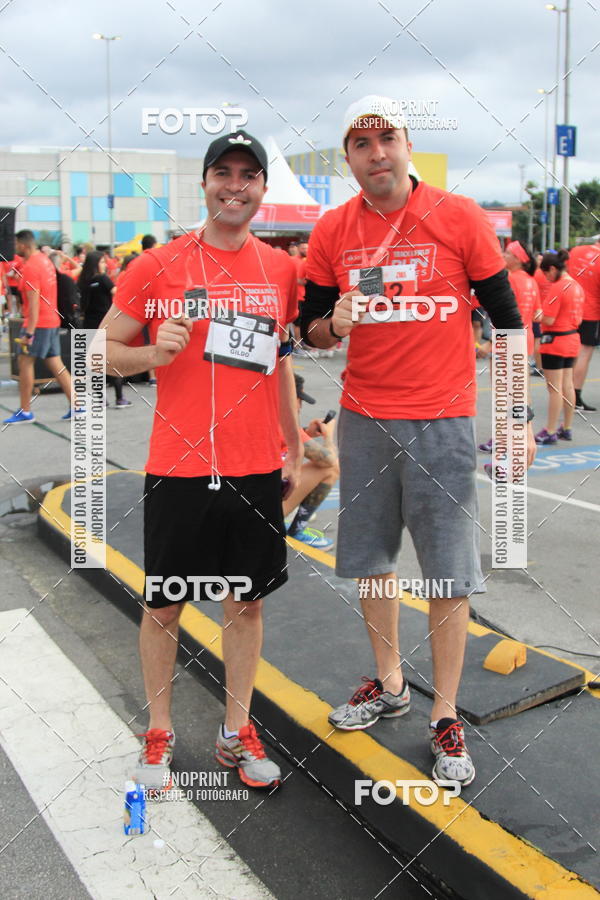 Buy your photos of the eventSantander Track & Field Run Series - Shopping Tambor on Fotop