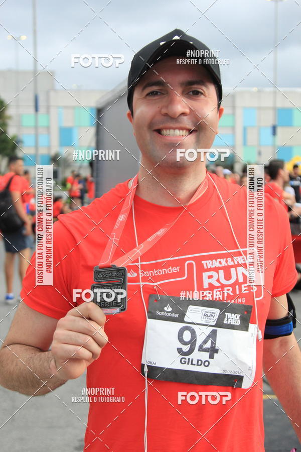 Buy your photos of the eventSantander Track & Field Run Series - Shopping Tambor on Fotop