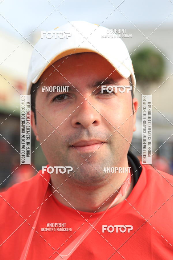 Buy your photos of the eventSantander Track & Field Run Series - Shopping Tambor on Fotop