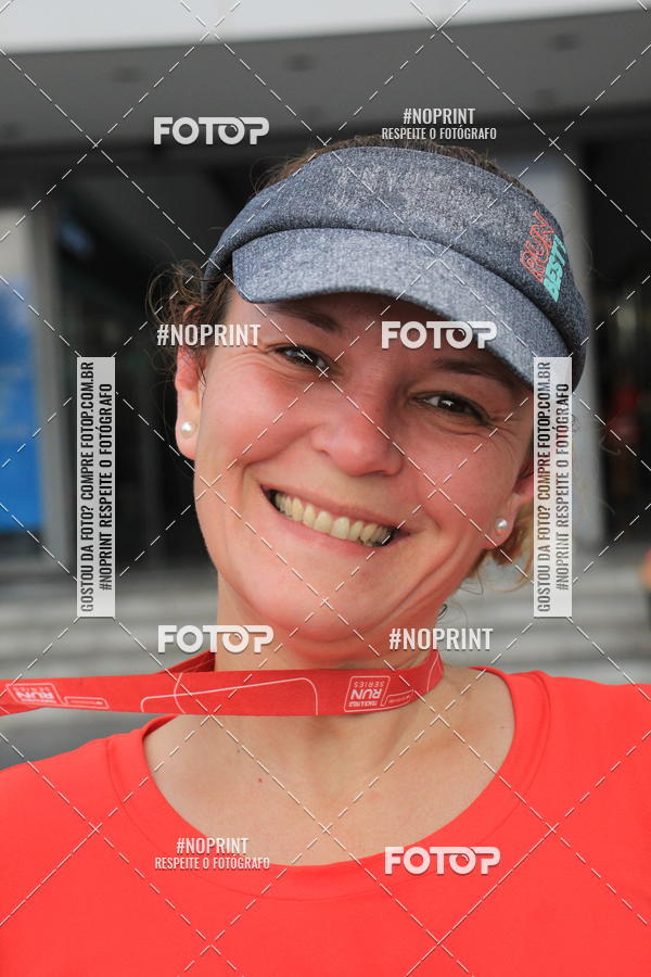 Buy your photos of the eventSantander Track & Field Run Series - Shopping Tambor on Fotop