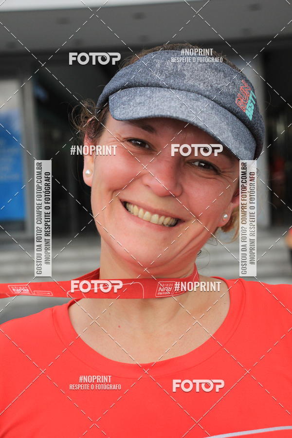 Buy your photos of the eventSantander Track & Field Run Series - Shopping Tambor on Fotop