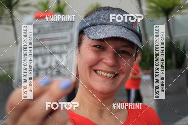 Buy your photos of the eventSantander Track & Field Run Series - Shopping Tambor on Fotop