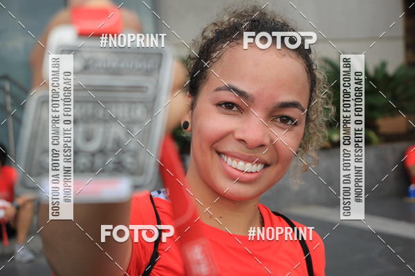 Buy your photos of the eventSantander Track & Field Run Series - Shopping Tambor on Fotop