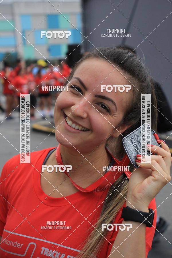 Buy your photos of the eventSantander Track & Field Run Series - Shopping Tambor on Fotop