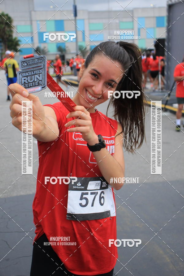 Buy your photos of the eventSantander Track & Field Run Series - Shopping Tambor on Fotop