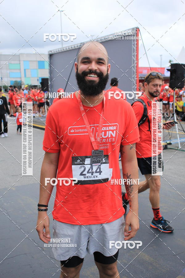 Buy your photos of the eventSantander Track & Field Run Series - Shopping Tambor on Fotop