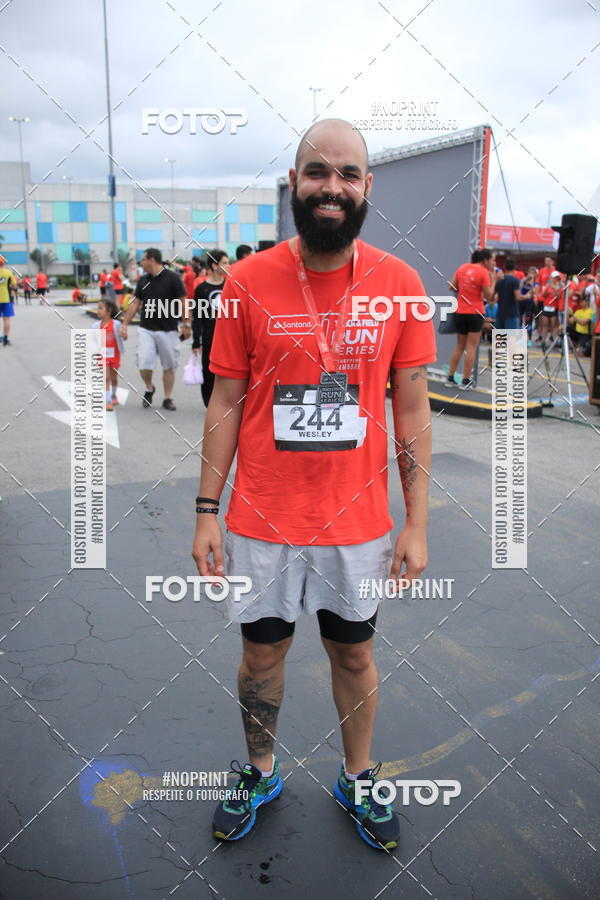 Buy your photos of the eventSantander Track & Field Run Series - Shopping Tambor on Fotop