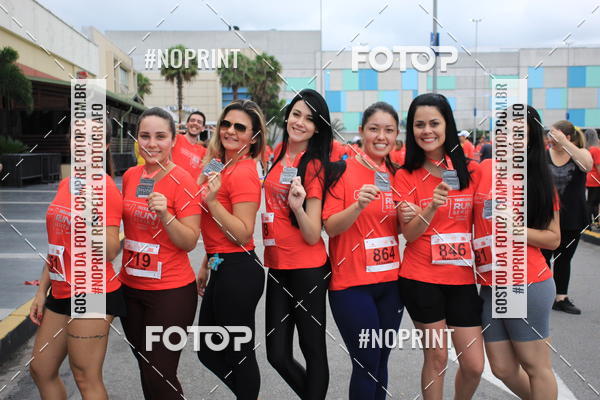 Buy your photos of the eventSantander Track & Field Run Series - Shopping Tambor on Fotop