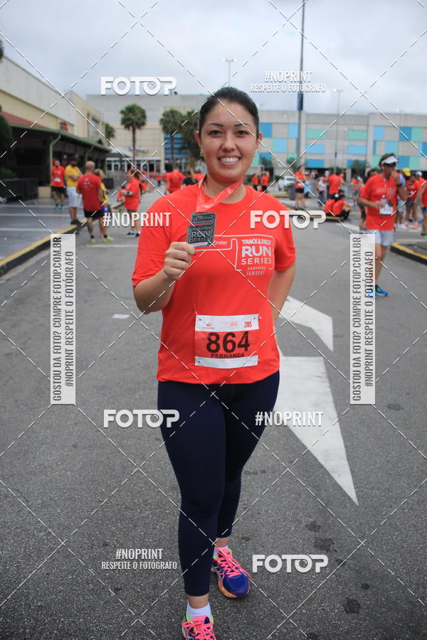 Buy your photos of the eventSantander Track & Field Run Series - Shopping Tambor on Fotop