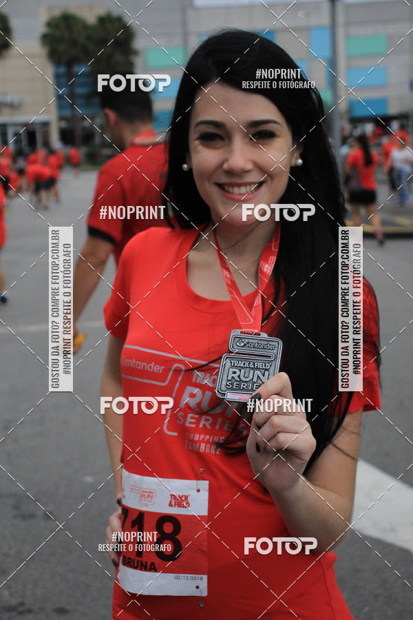 Buy your photos of the eventSantander Track & Field Run Series - Shopping Tambor on Fotop