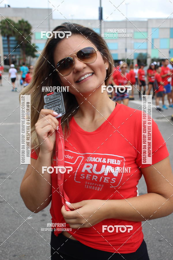 Buy your photos of the eventSantander Track & Field Run Series - Shopping Tambor on Fotop