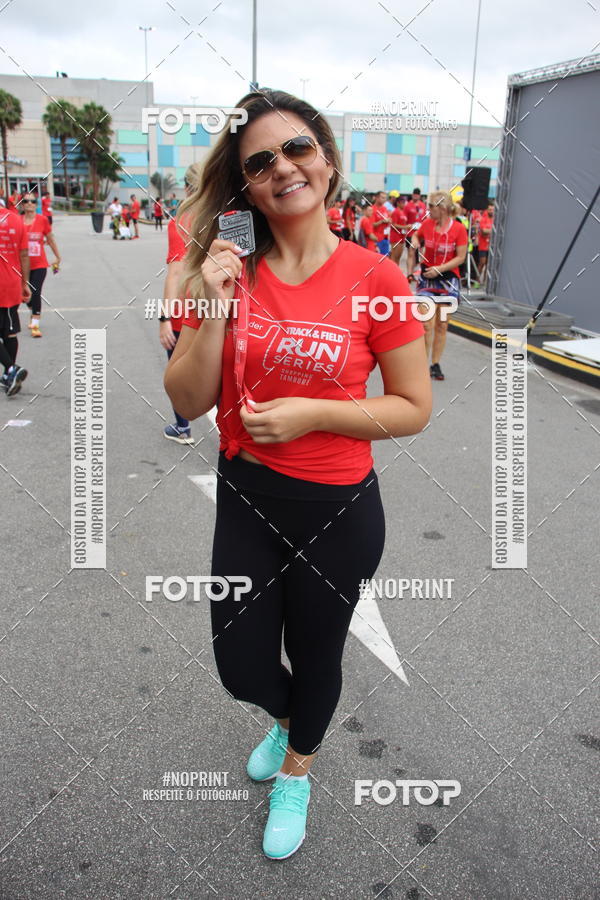 Buy your photos of the eventSantander Track & Field Run Series - Shopping Tambor on Fotop