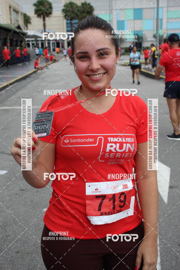 Buy your photos of the eventSantander Track & Field Run Series - Shopping Tambor on Fotop