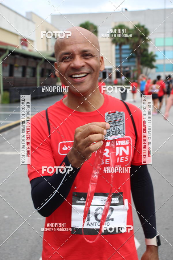 Buy your photos of the eventSantander Track & Field Run Series - Shopping Tambor on Fotop