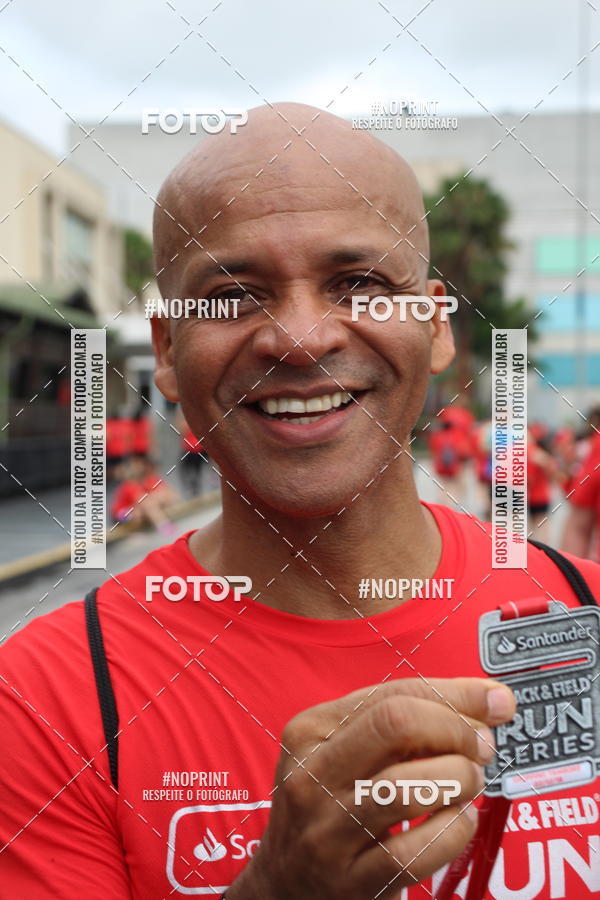 Buy your photos of the eventSantander Track & Field Run Series - Shopping Tambor on Fotop