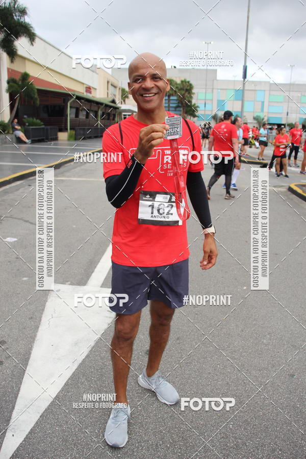 Buy your photos of the eventSantander Track & Field Run Series - Shopping Tambor on Fotop