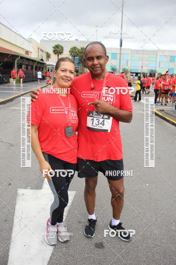 Buy your photos of the eventSantander Track & Field Run Series - Shopping Tambor on Fotop
