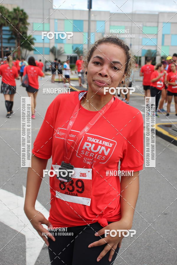 Buy your photos of the eventSantander Track & Field Run Series - Shopping Tambor on Fotop