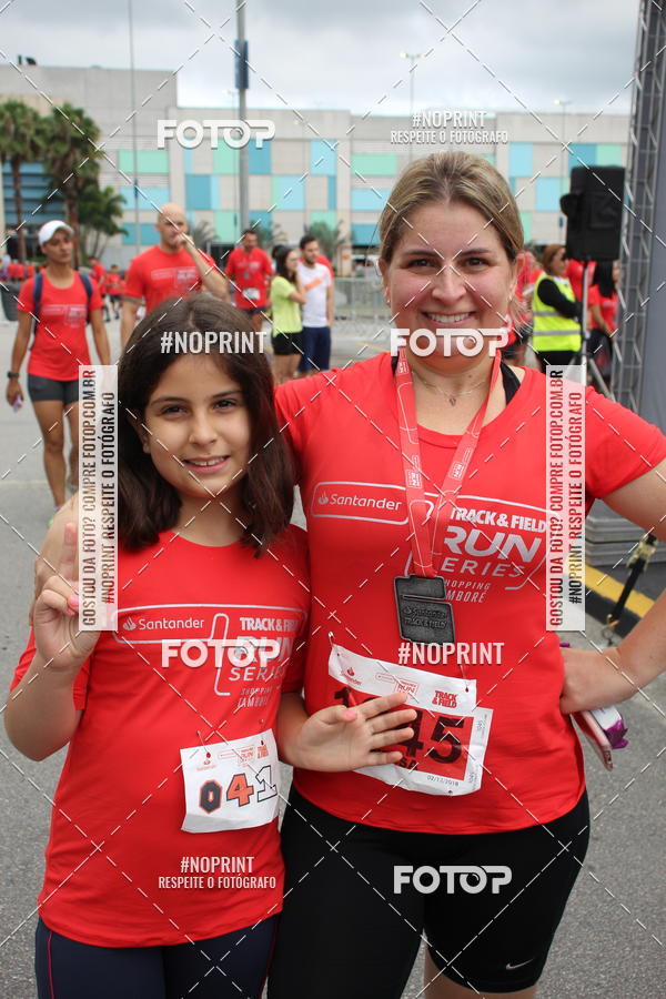 Buy your photos of the eventSantander Track & Field Run Series - Shopping Tambor on Fotop