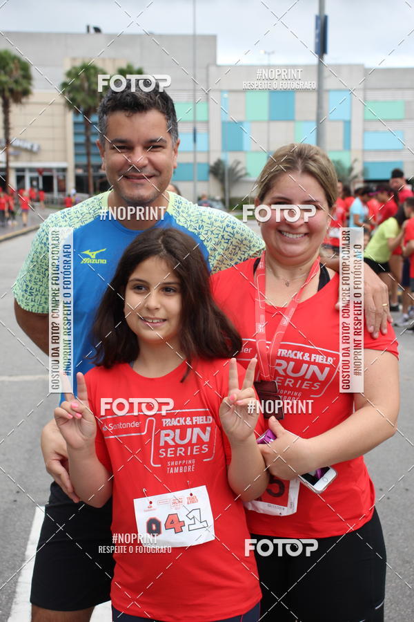 Buy your photos of the eventSantander Track & Field Run Series - Shopping Tambor on Fotop