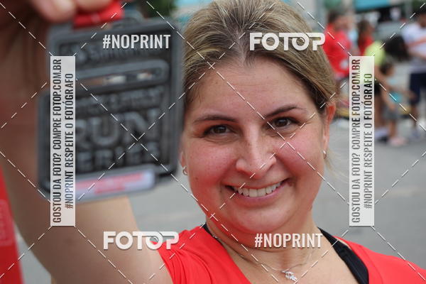 Buy your photos of the eventSantander Track & Field Run Series - Shopping Tambor on Fotop