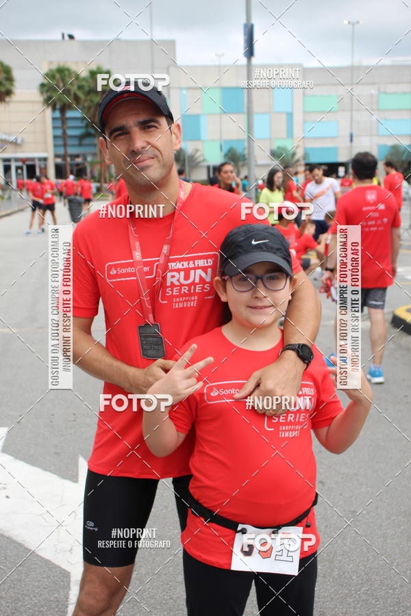 Buy your photos of the eventSantander Track & Field Run Series - Shopping Tambor on Fotop