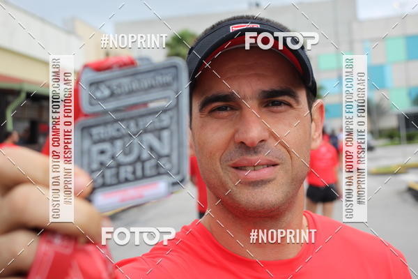 Buy your photos of the eventSantander Track & Field Run Series - Shopping Tambor on Fotop