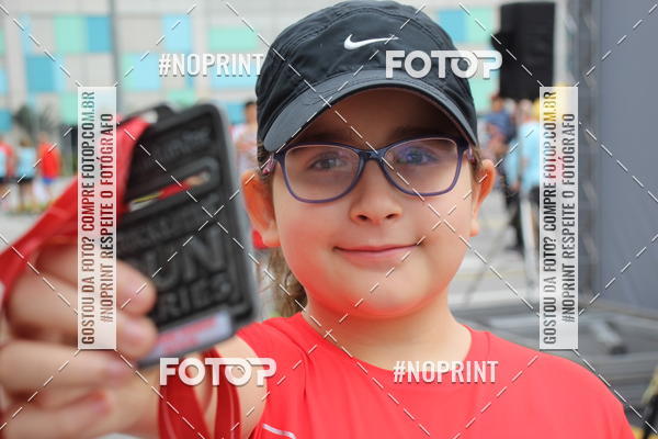 Buy your photos of the eventSantander Track & Field Run Series - Shopping Tambor on Fotop