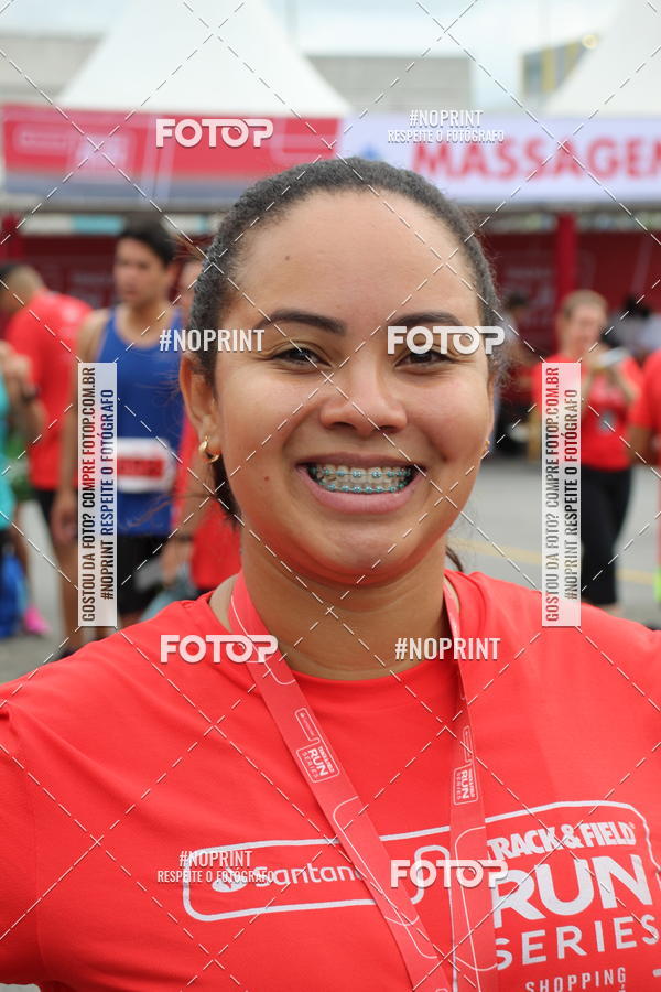 Buy your photos of the eventSantander Track & Field Run Series - Shopping Tambor on Fotop
