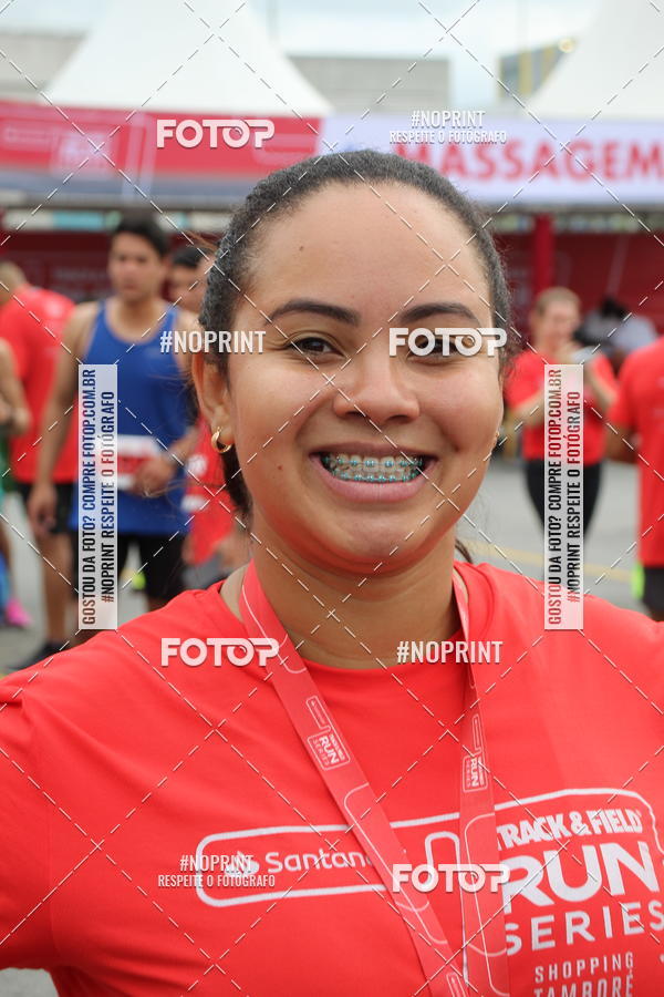 Buy your photos of the eventSantander Track & Field Run Series - Shopping Tambor on Fotop