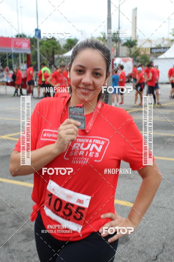 Buy your photos of the eventSantander Track & Field Run Series - Shopping Tambor on Fotop