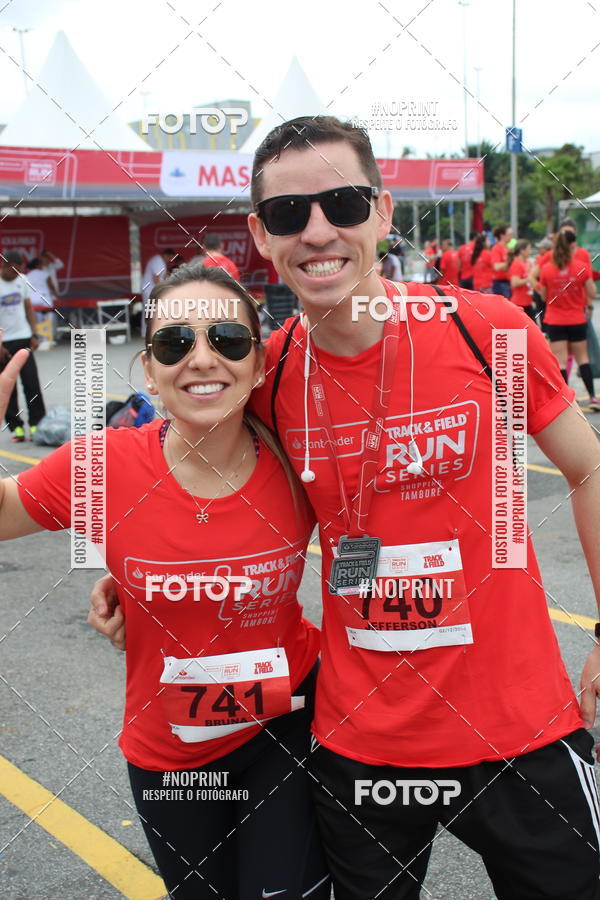 Buy your photos of the eventSantander Track & Field Run Series - Shopping Tambor on Fotop
