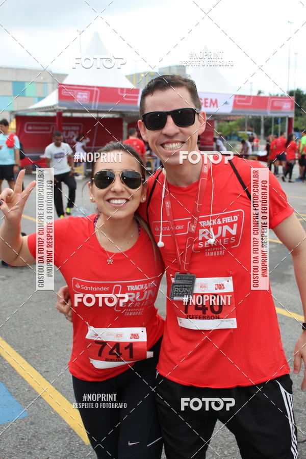 Buy your photos of the eventSantander Track & Field Run Series - Shopping Tambor on Fotop