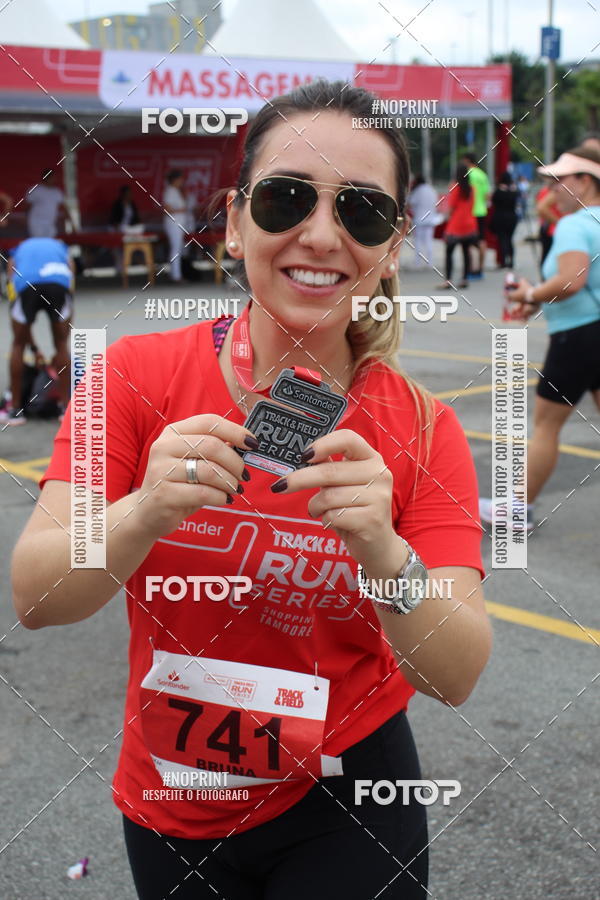 Buy your photos of the eventSantander Track & Field Run Series - Shopping Tambor on Fotop