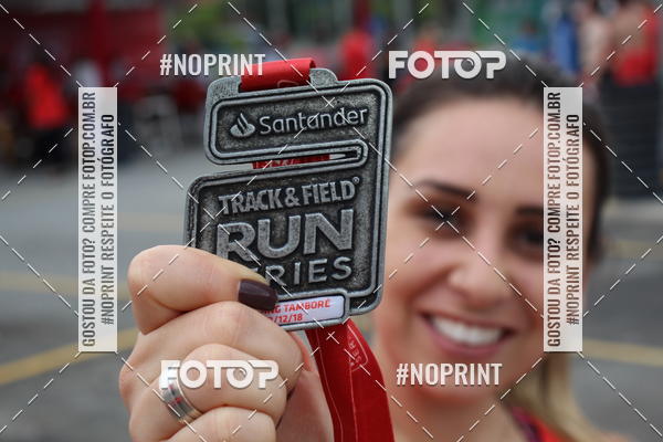 Buy your photos of the eventSantander Track & Field Run Series - Shopping Tambor on Fotop