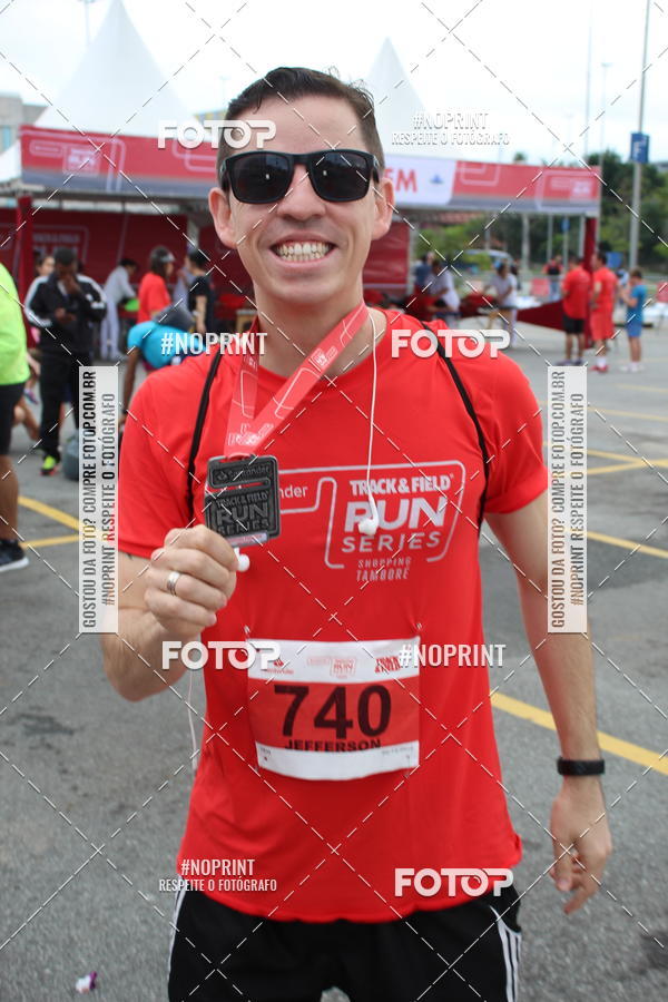 Buy your photos of the eventSantander Track & Field Run Series - Shopping Tambor on Fotop