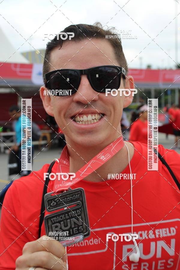 Buy your photos of the eventSantander Track & Field Run Series - Shopping Tambor on Fotop